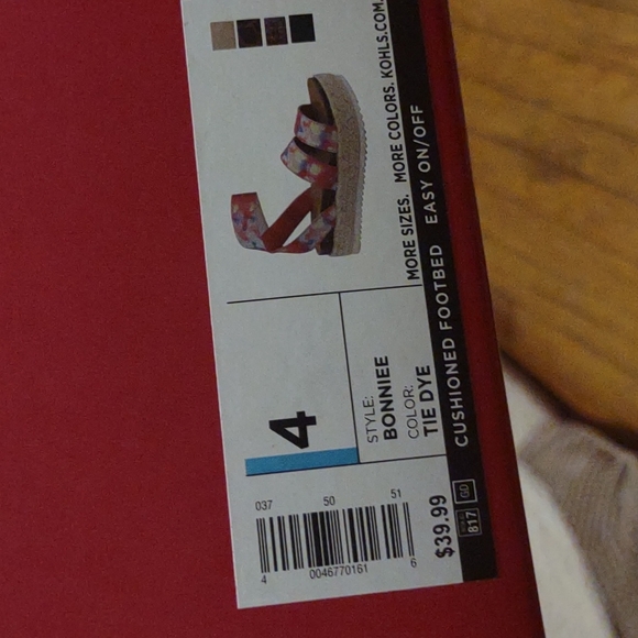 Girls Wedge Sandals - Picture 3 of 3